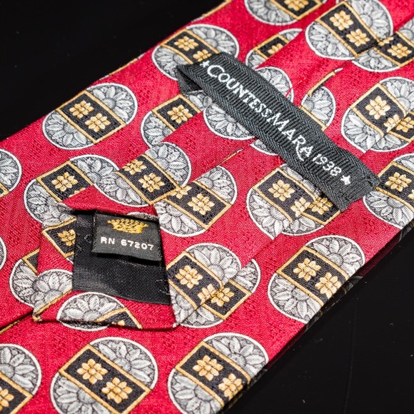 Countess Mara 100% Silk Tie Red Gray Foulard Men's Designer Necktie Wide - Picture 4 of 5